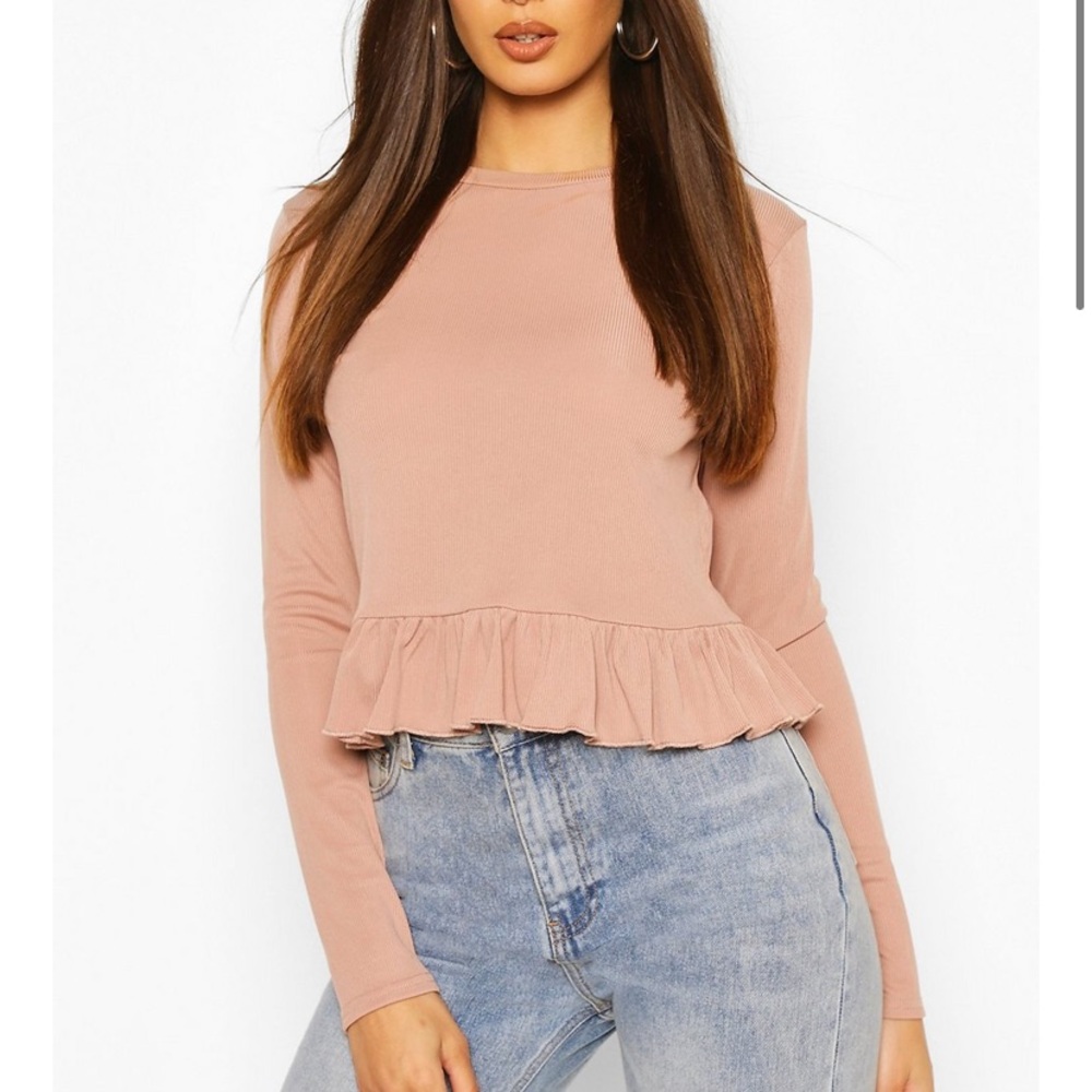 3/$20 Boohoo Pink Long Sleeve Peplum Top